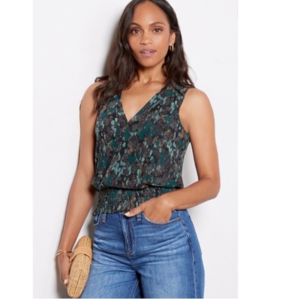Evereve Women's Multicolor Sleeveless Top